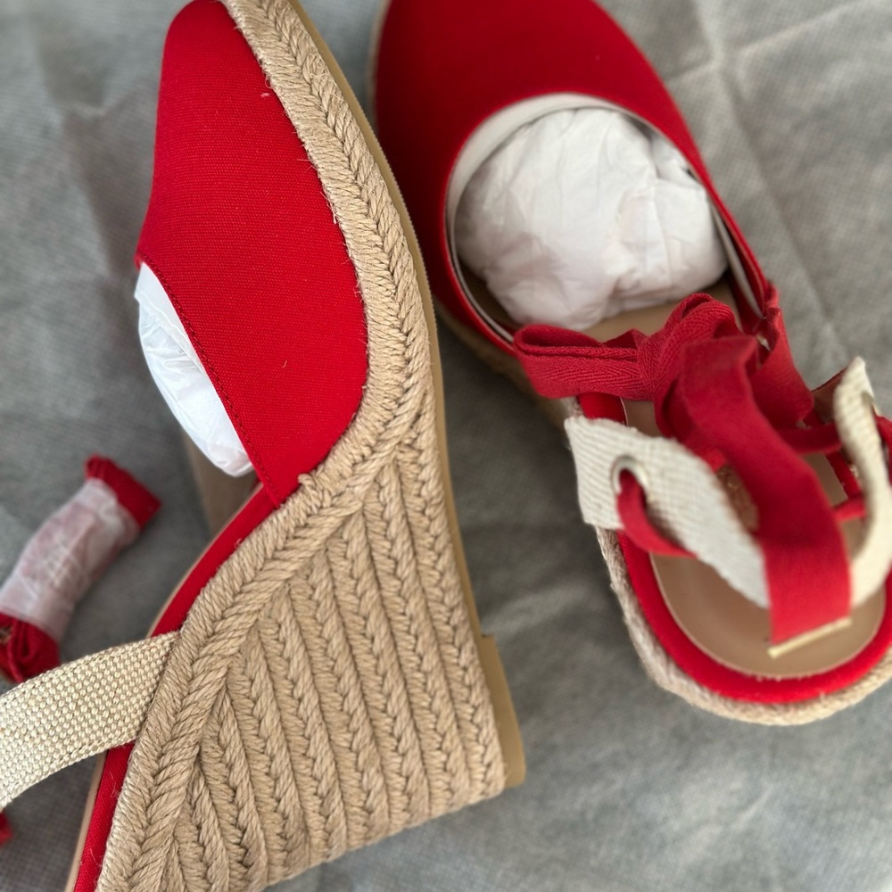 Shoe Dazzle “CONNEE” Red Espadrille Wedge Sandals - Picture 3 of 6